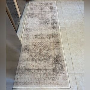 Gently used Ruggable Sarrah Hazel Runner 2.5’x7’